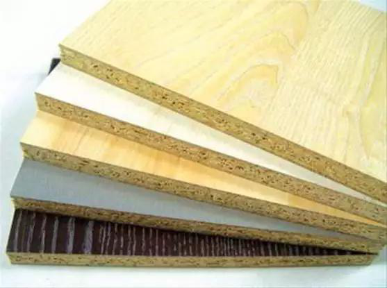 又有學(xué)生因室內(nèi)甲醛超標(biāo)中毒？買什么家具才能讓人放心？