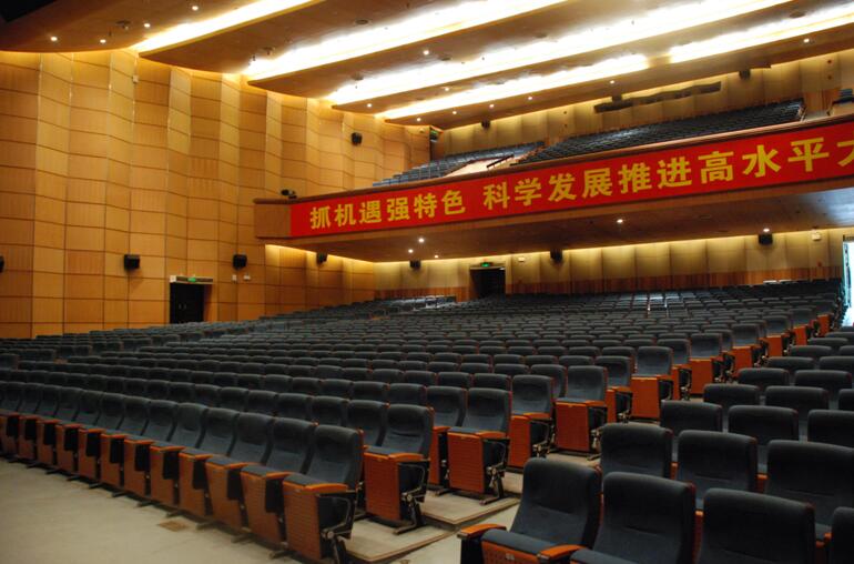 中山大學辦公家具配套工程案例