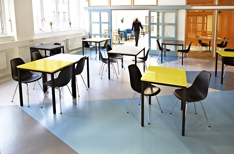 廣西醫(yī)科大學(xué)辦公家具配套工程案例