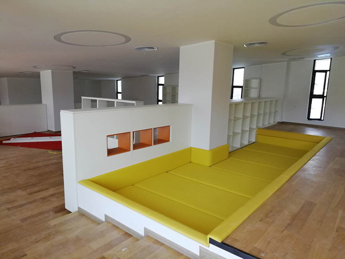 朗哥學(xué)校家具 學(xué)校家具