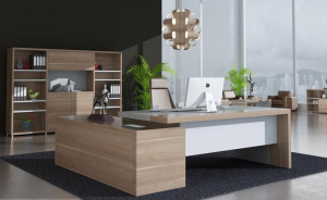 經(jīng)理辦公桌在選購上有什么需要注意的事項。