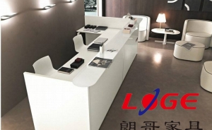 選擇辦公前臺(tái)時(shí)有何注意事項(xiàng)？